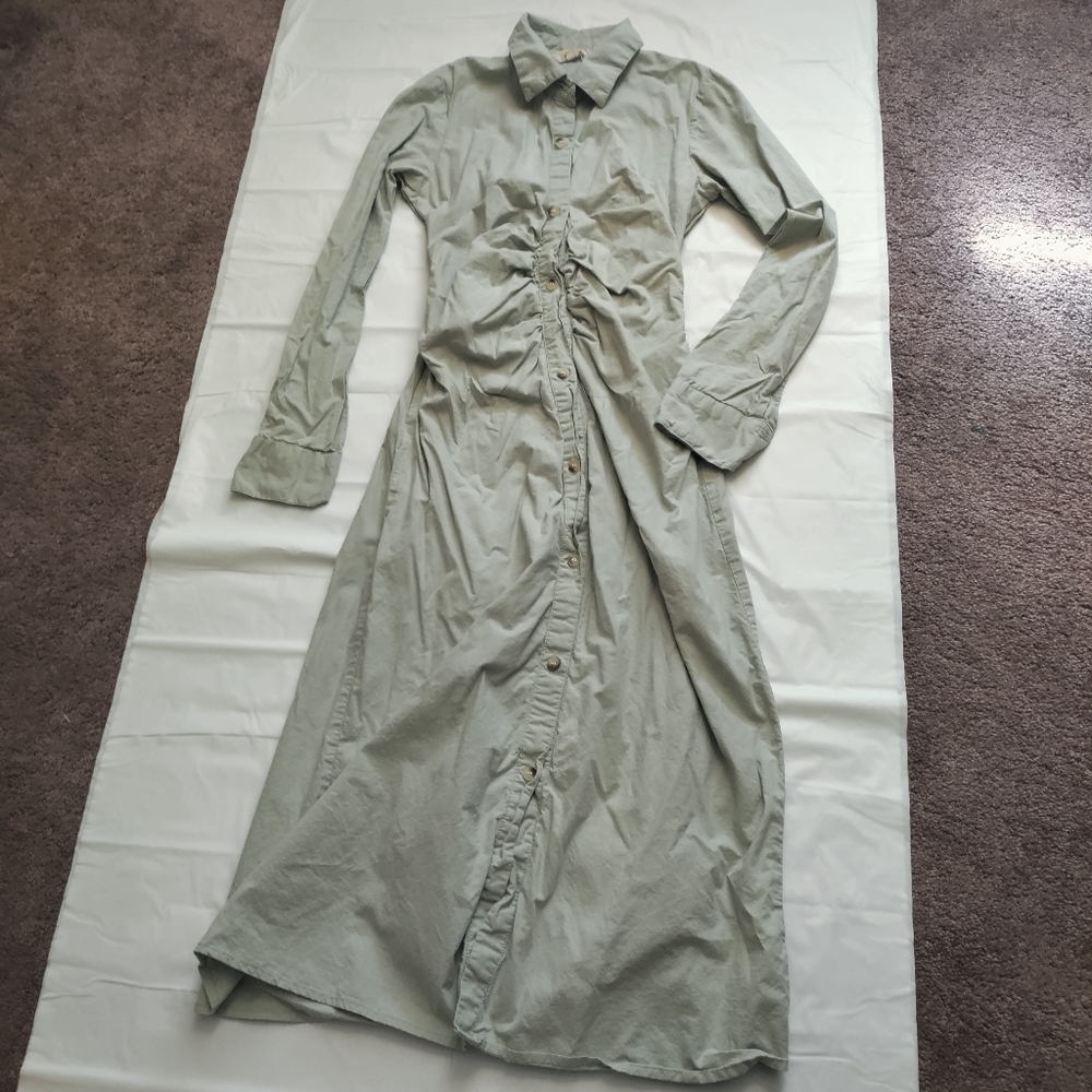 Sim & Sam long button down dress/over coat, pale green, xs